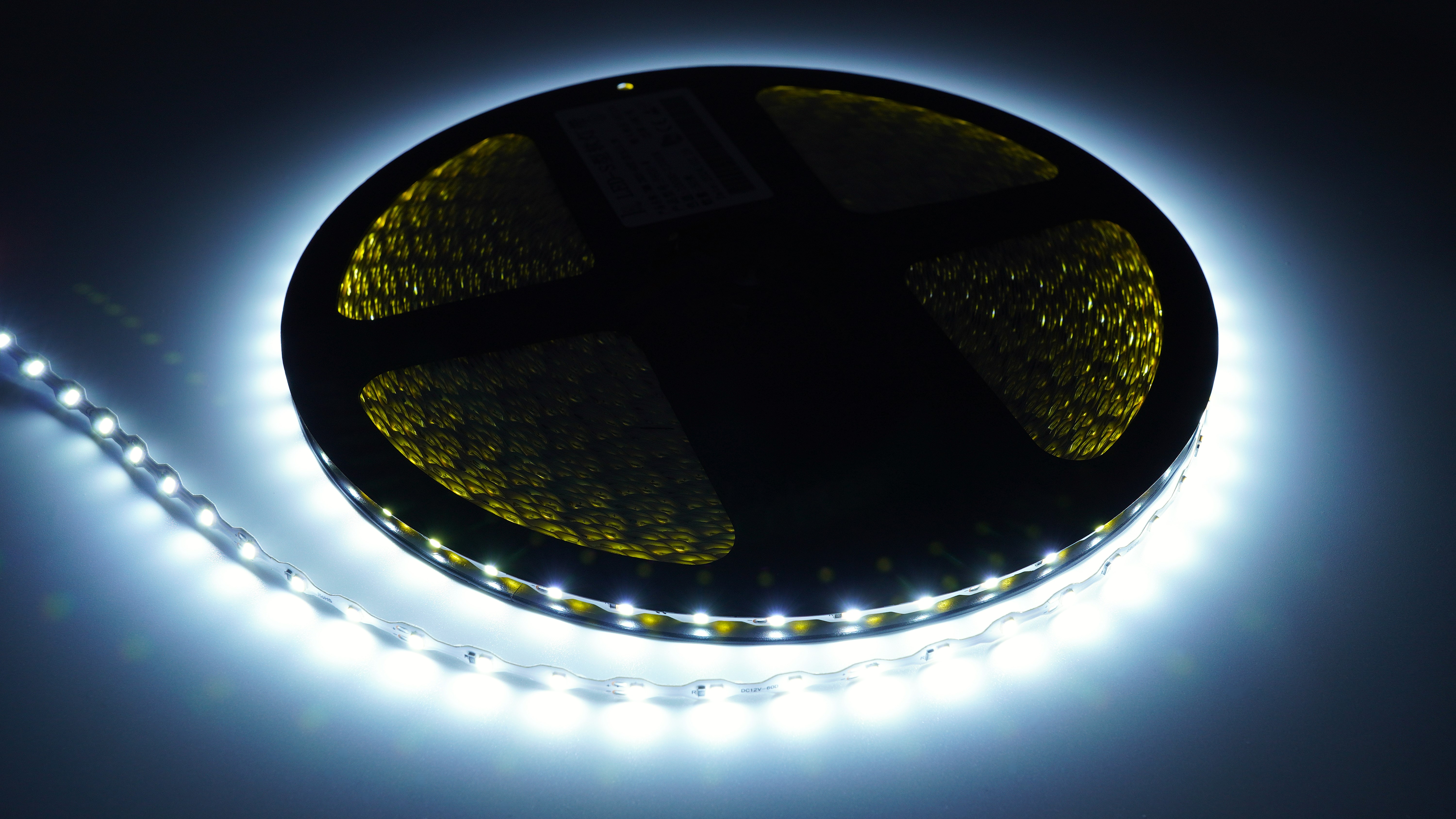 Светодиодная лента AS-6W-60-11000K-IP65-LC