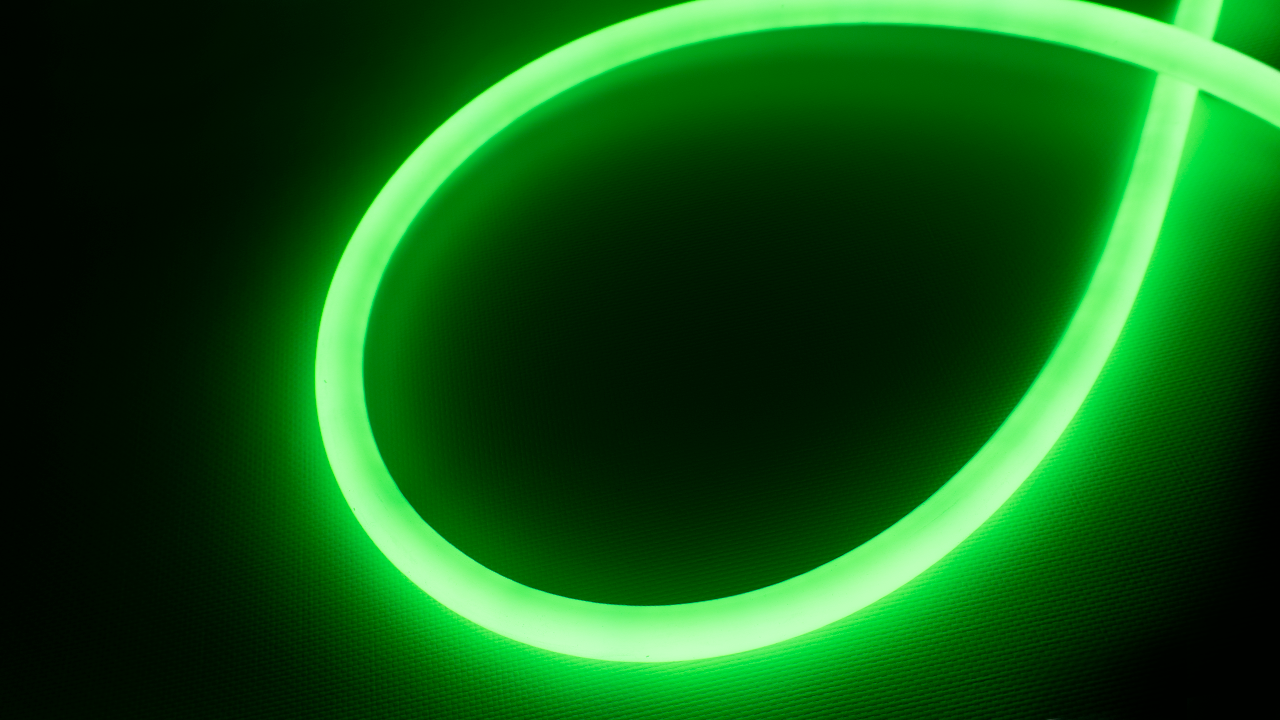 Круглый неон 220V, цвет зеленый NEONTHIN-CIRCLE-220-G-SILICONE816-MEN